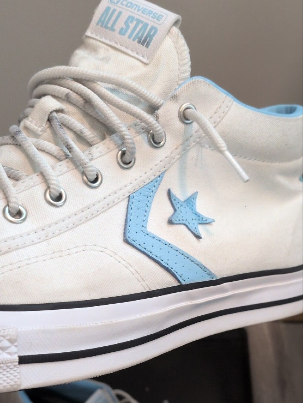 Converse White Mid Tops with Light Blue Accents - Picture 9 of 9